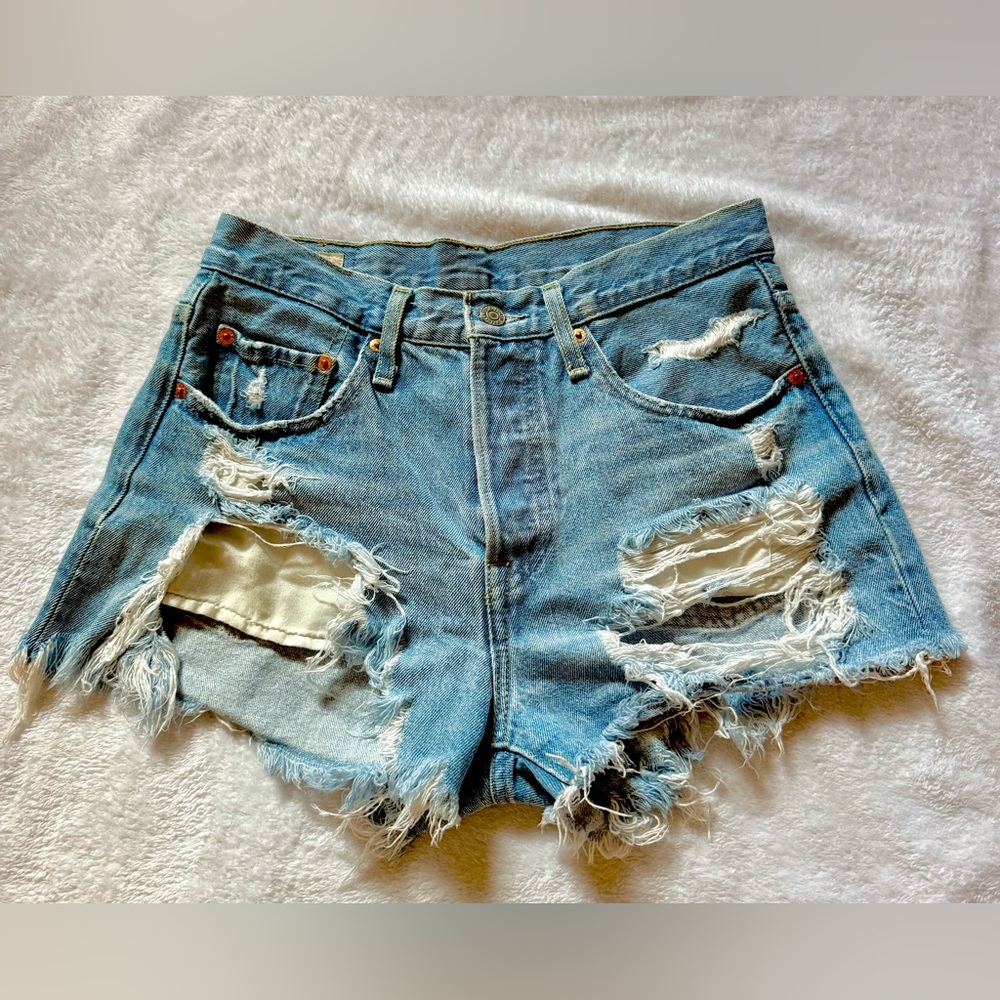 Levi’s 501 Women’s Distressed Blue Denim Shorts